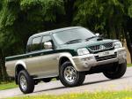 Mitsubishi L200 4Life Double Cab 2005 года (UK)